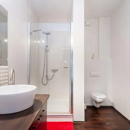 Provence Style With Romantic Balcony In The Heart Of فيلنيوس